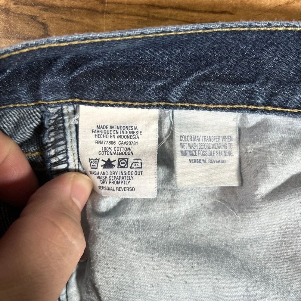 Vintage 2001‎ Tommy Hilfiger Jeans Women's 11 Blue Cuffed Capris Medium Wash Y2K